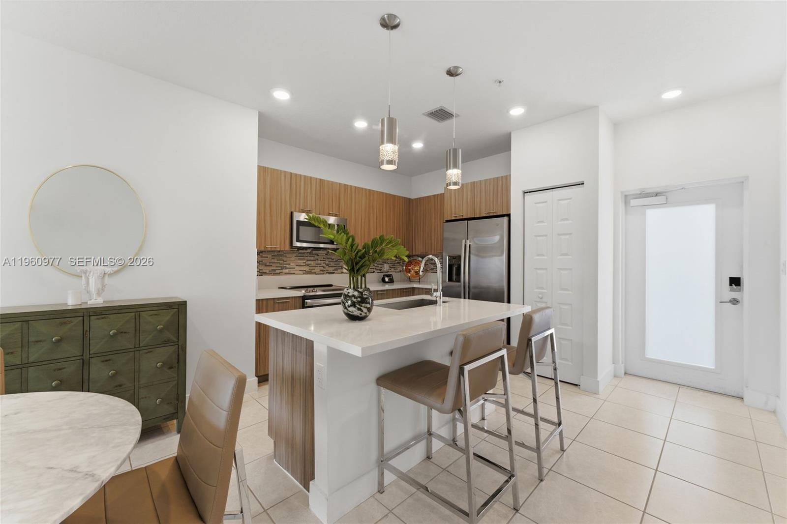 8301 NW 41st St # 407 Unit: B-407