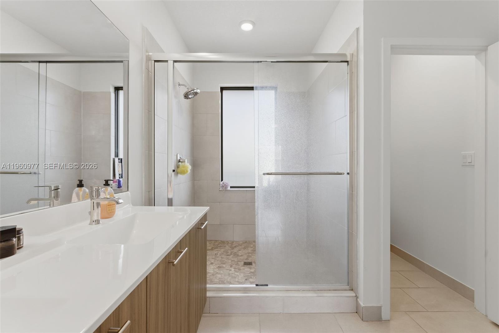 8301 NW 41st St # 407 Unit: B-407