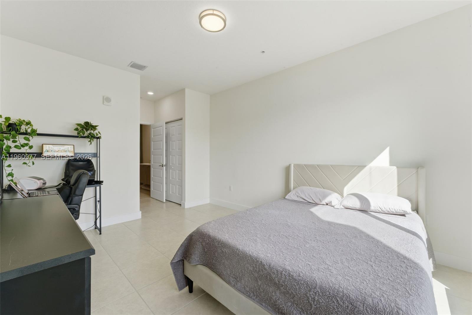 8301 NW 41st St # 407 Unit: B-407