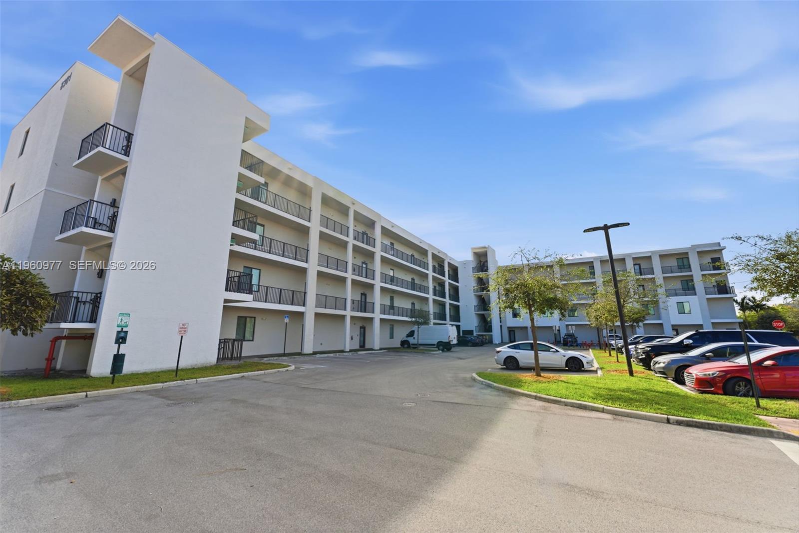 8301 NW 41st St # 407 Unit: B-407