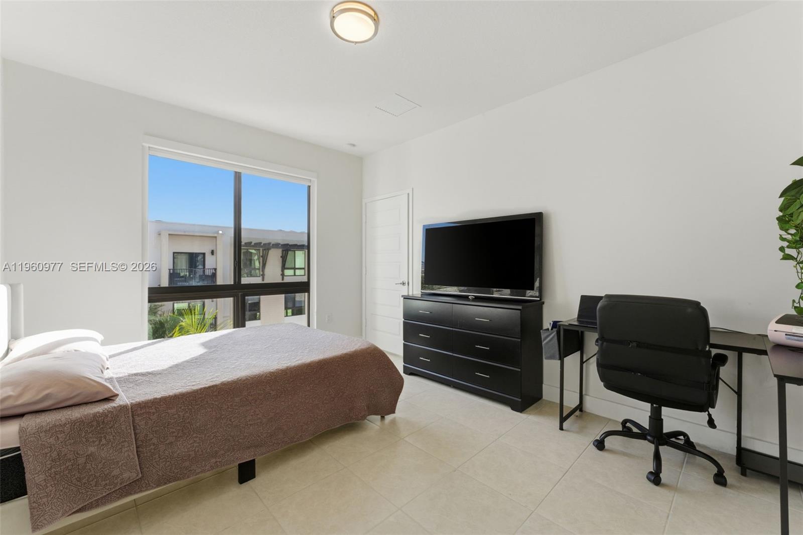 8301 NW 41st St # 407 Unit: B-407