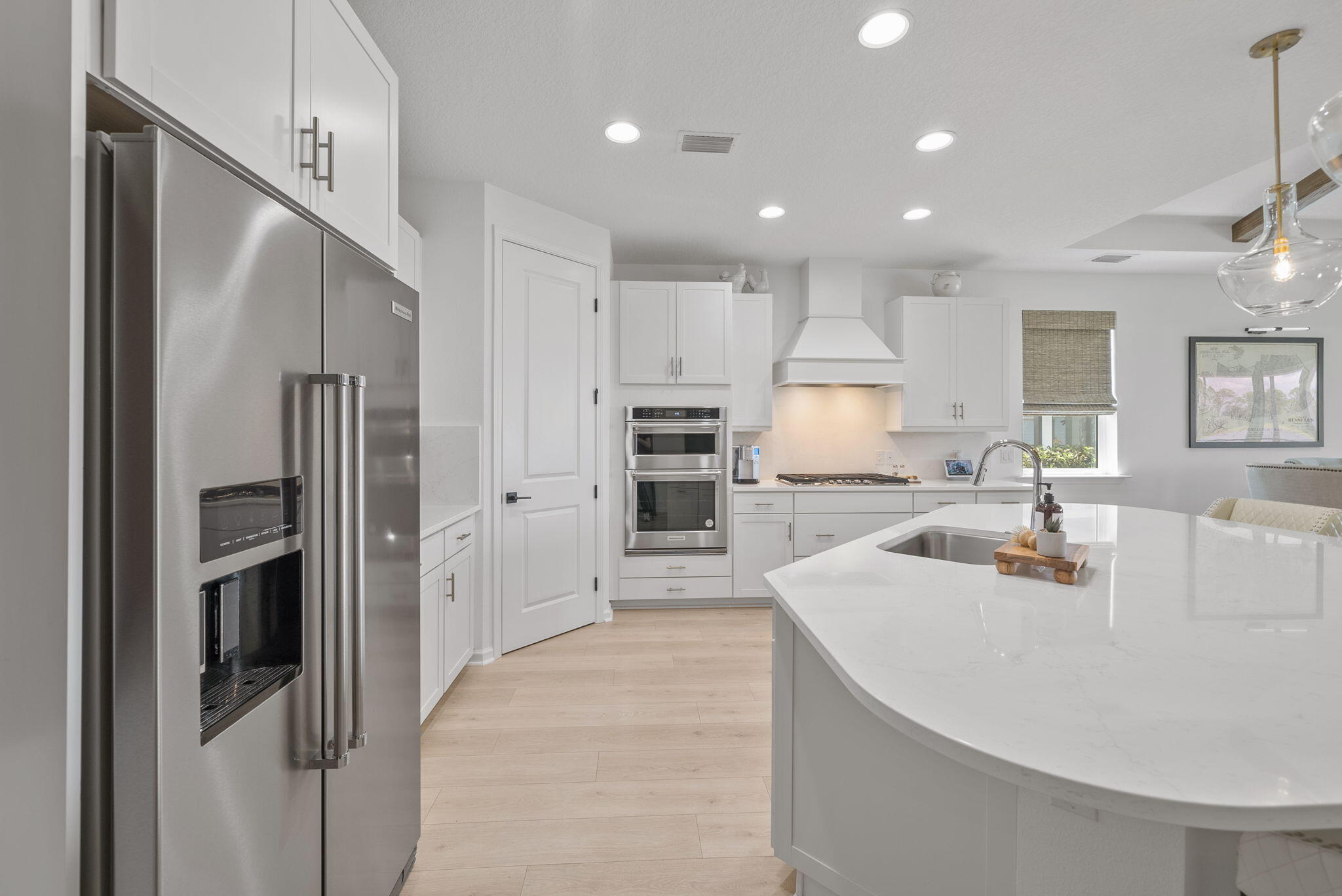 8799 Coral Reef Way