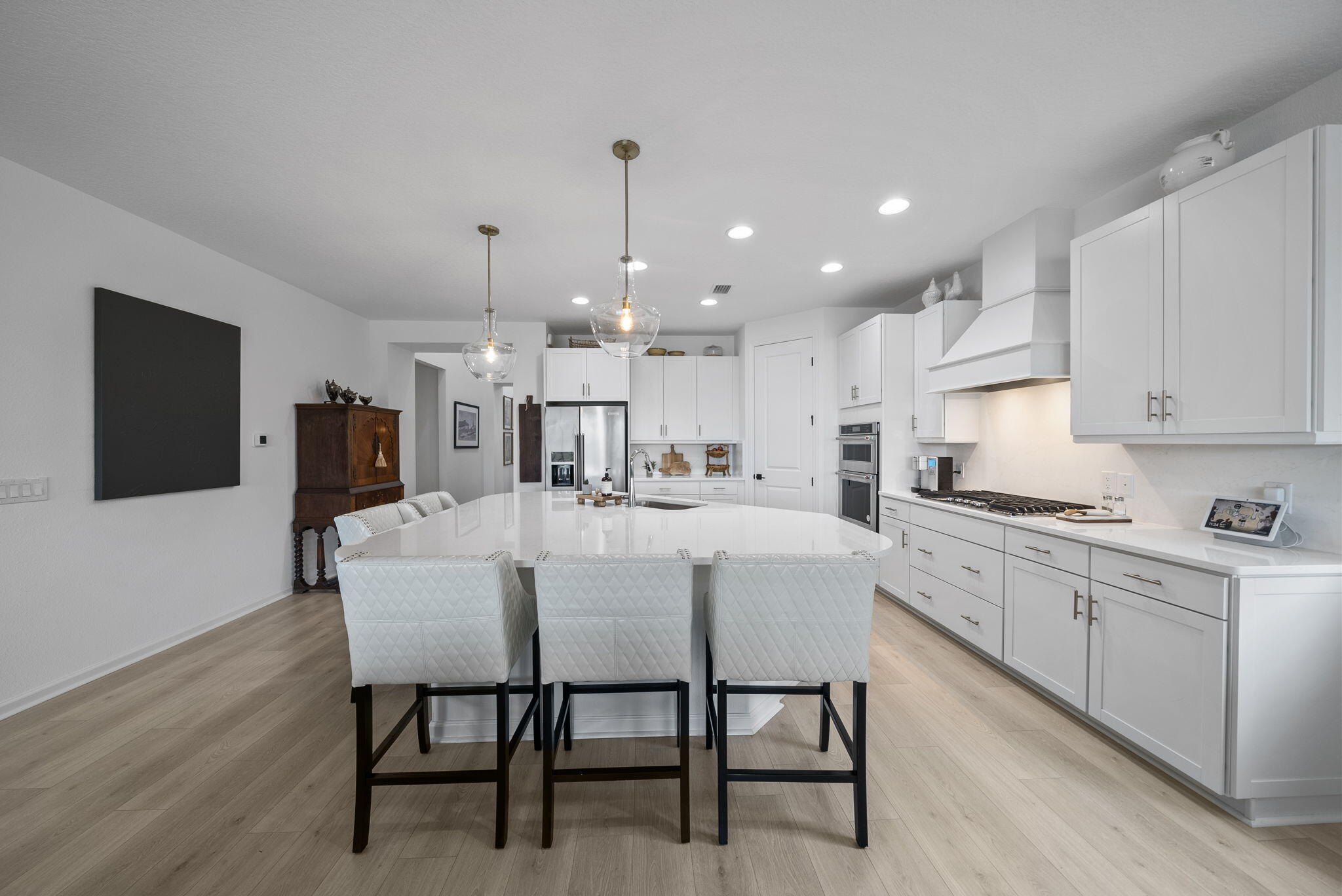 8799 Coral Reef Way