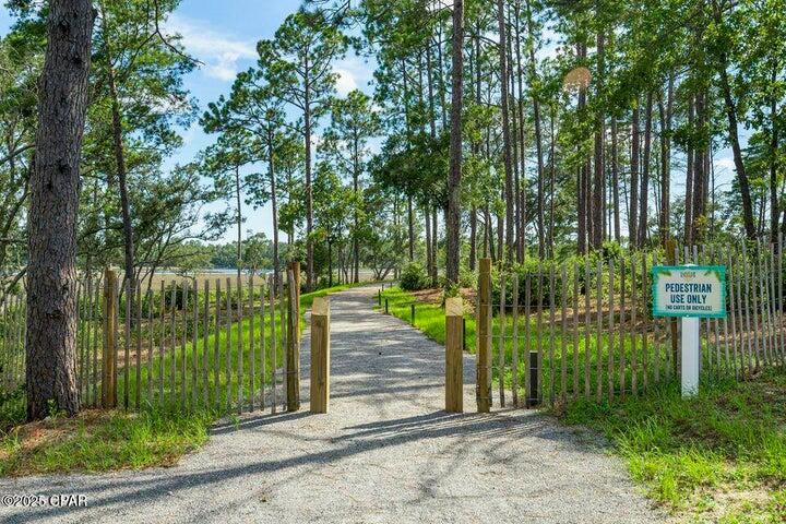 8799 Coral Reef Way