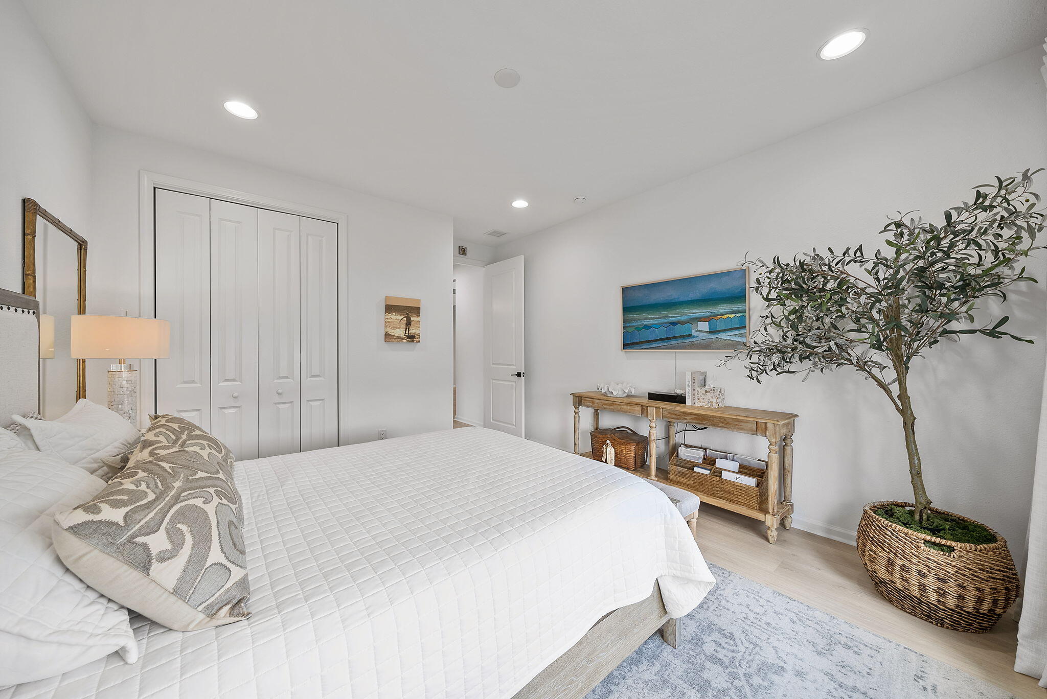 8799 Coral Reef Way