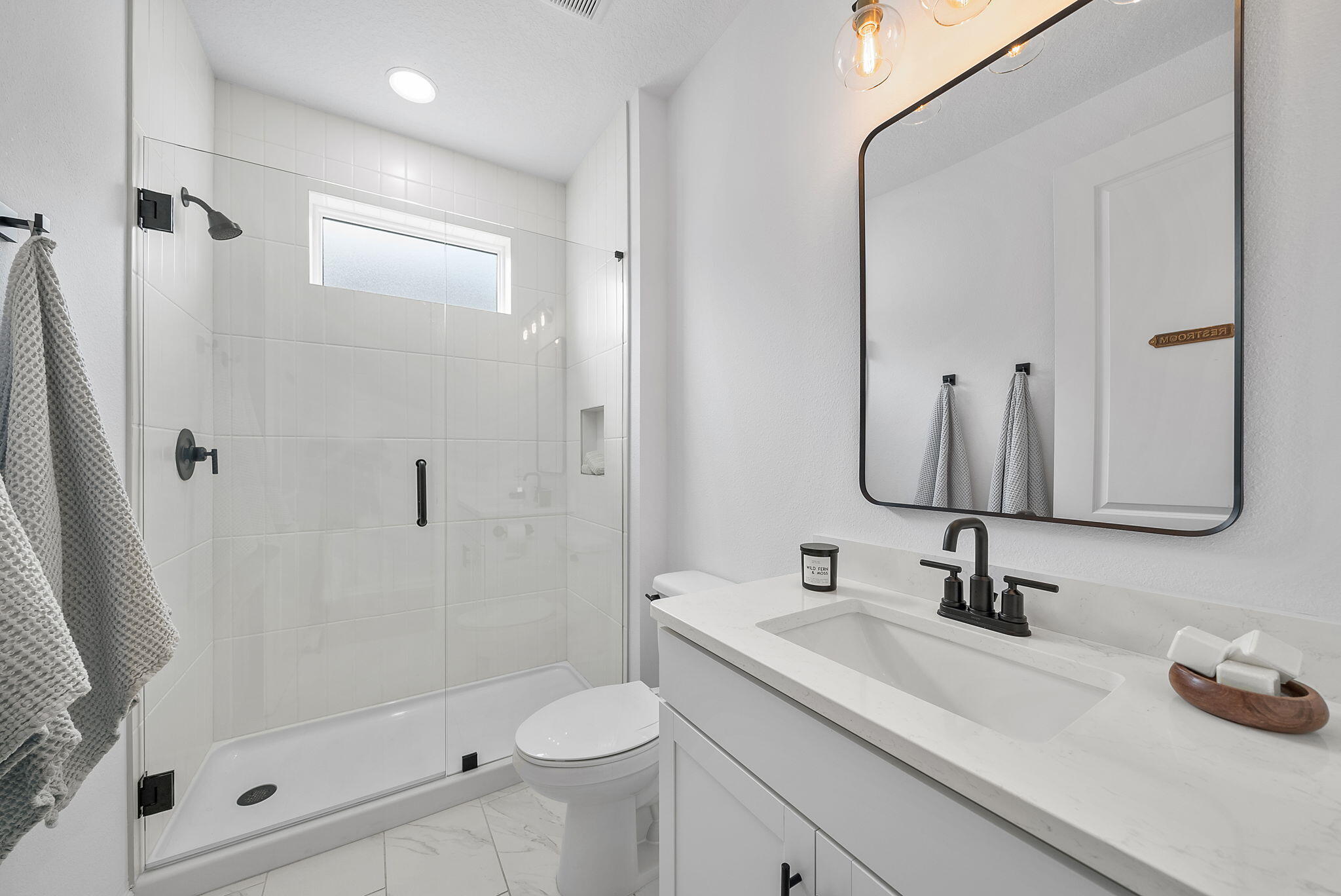 8799 Coral Reef Way