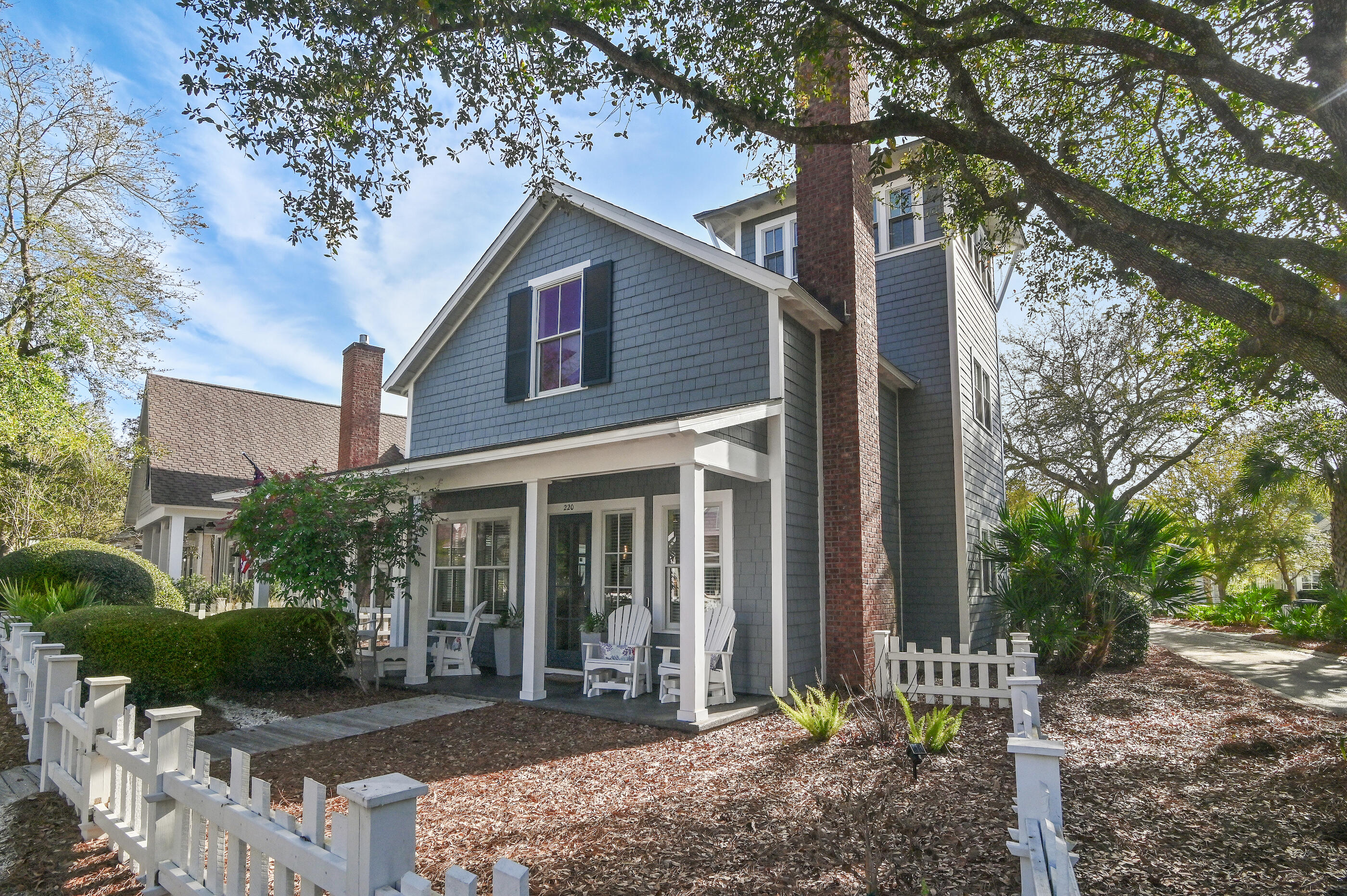 220 Salt Box Lane