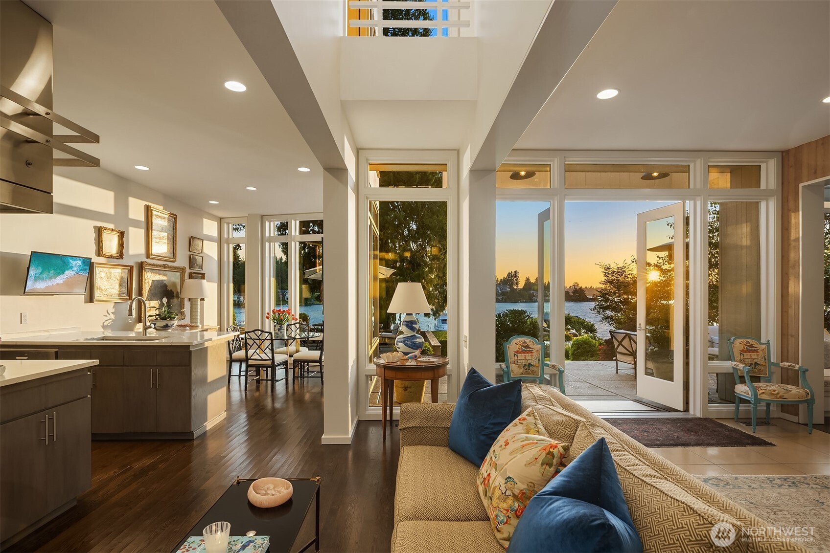 3611 Hunts Point Road