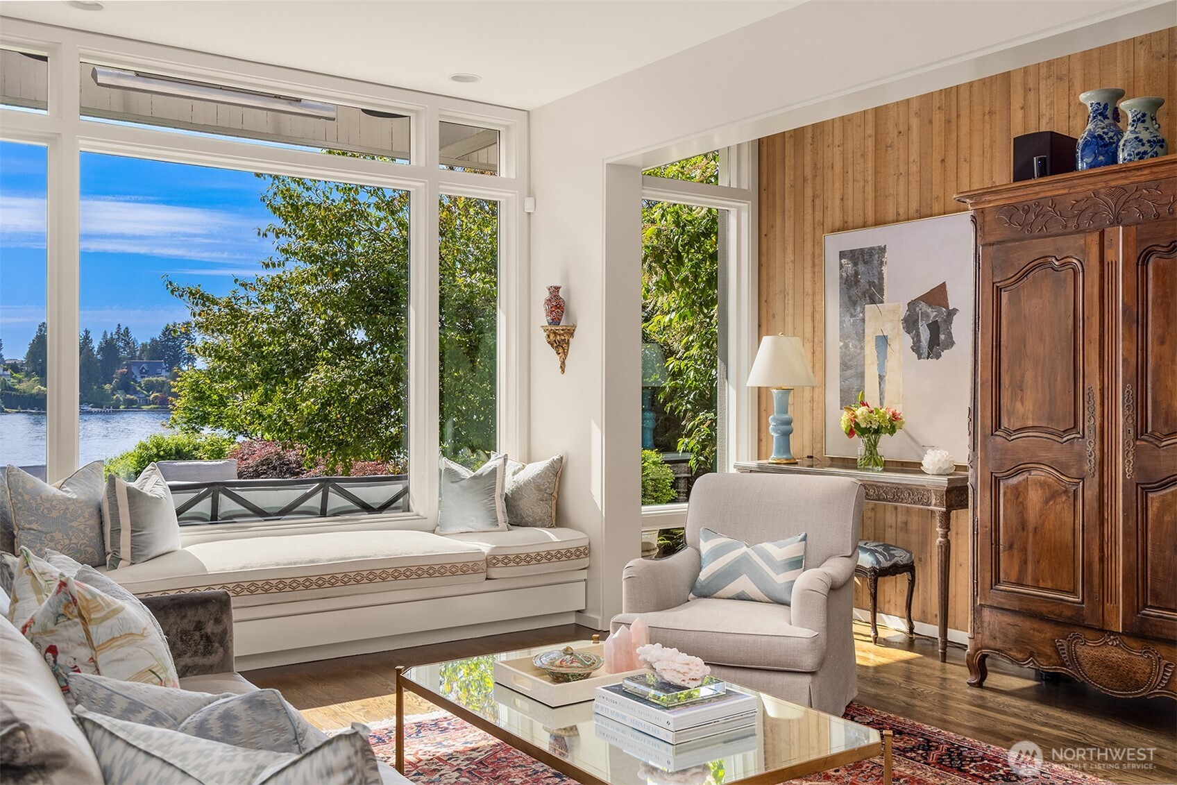 3611 Hunts Point Road