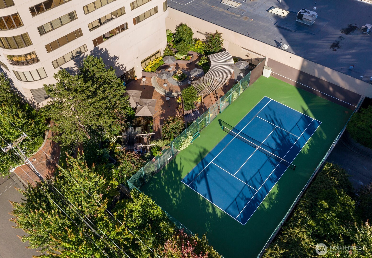 1301 Spring Street Unit: PH32