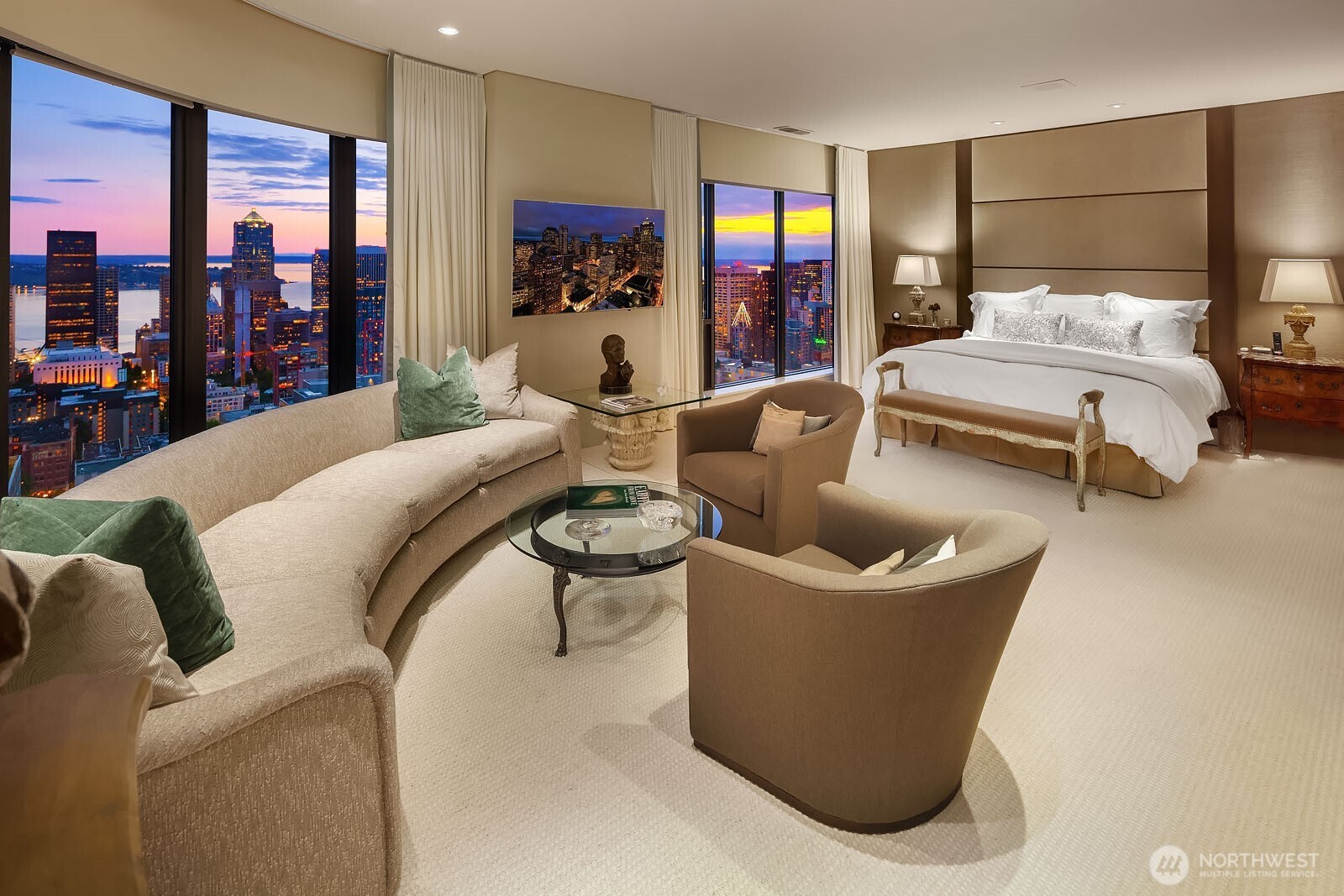 1301 Spring Street Unit: PH32