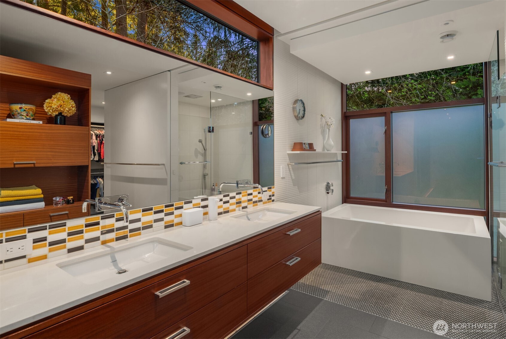 4445 140th Avenue NE