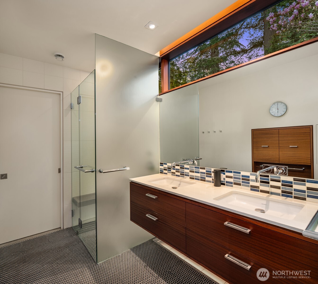 4445 140th Avenue NE