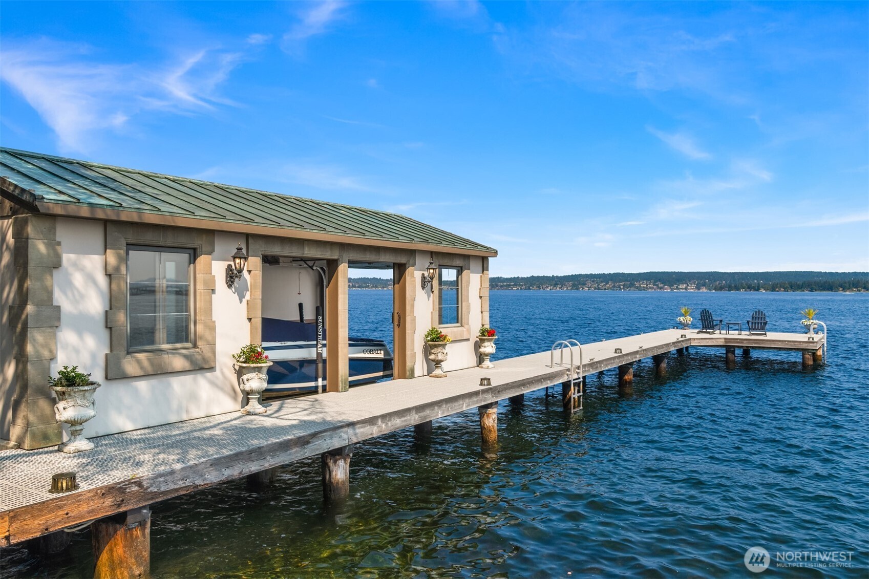 3038 E Laurelhurst Drive NE