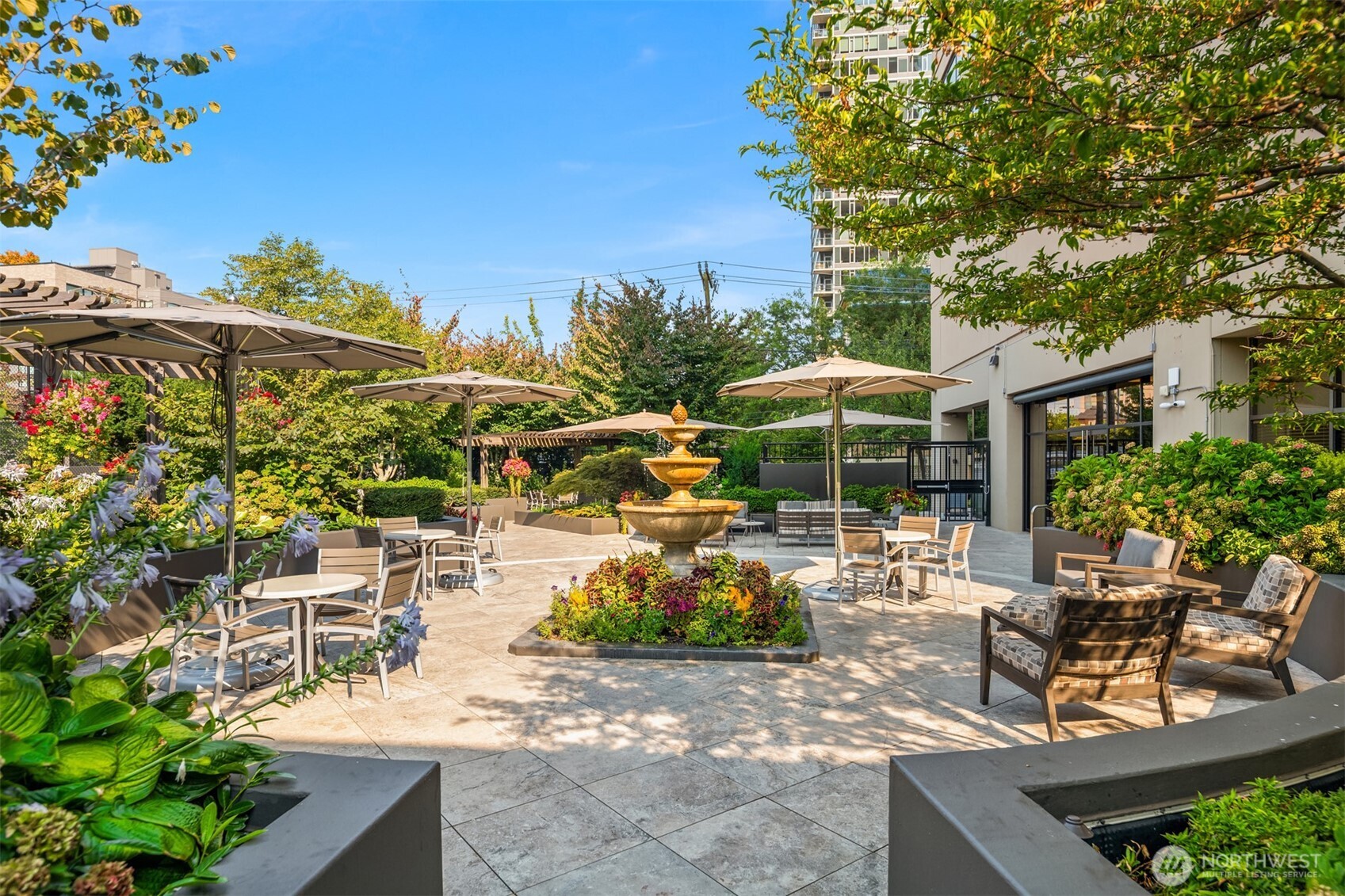 1301 Spring Street Unit: PH32