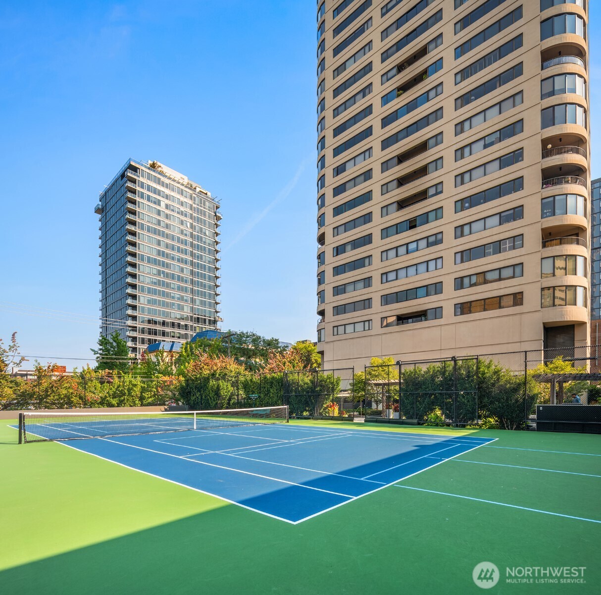 1301 Spring Street Unit: PH32