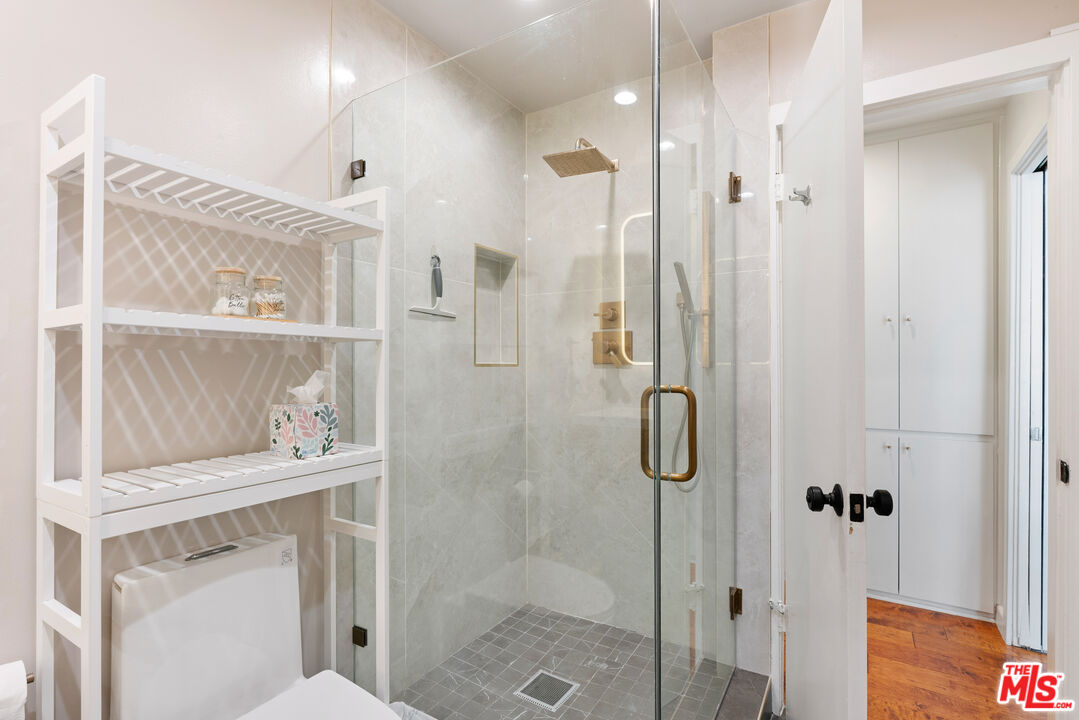 930 3rd ST Unit: 103