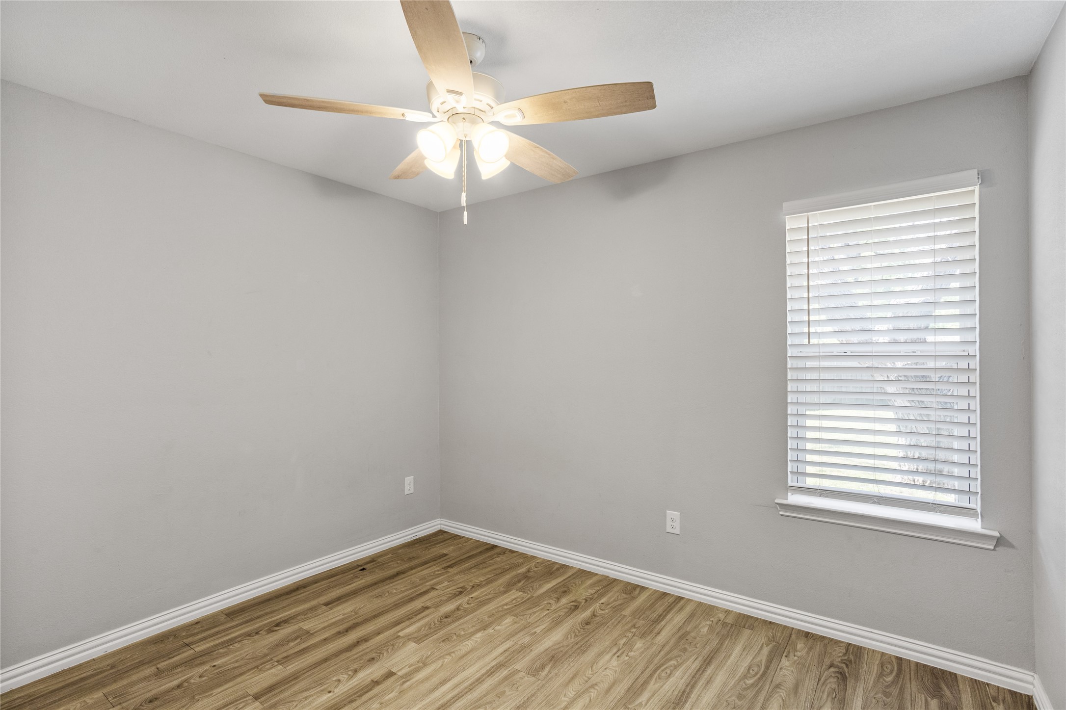 1 W Parnell Street