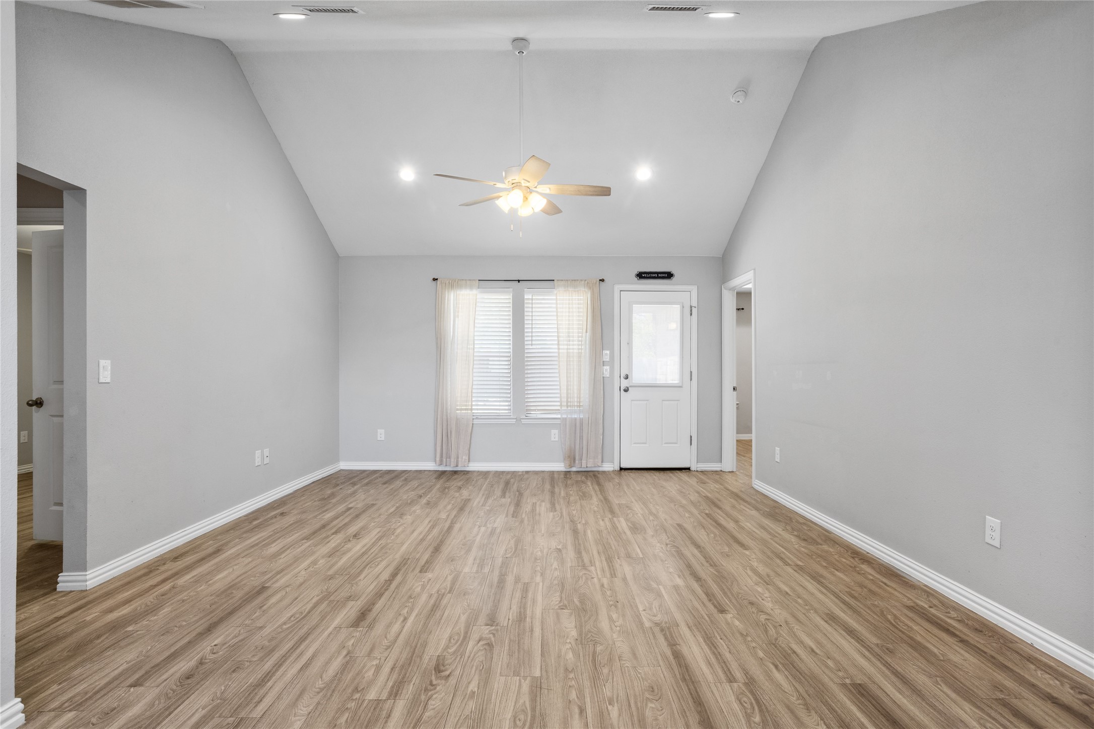 1 W Parnell Street