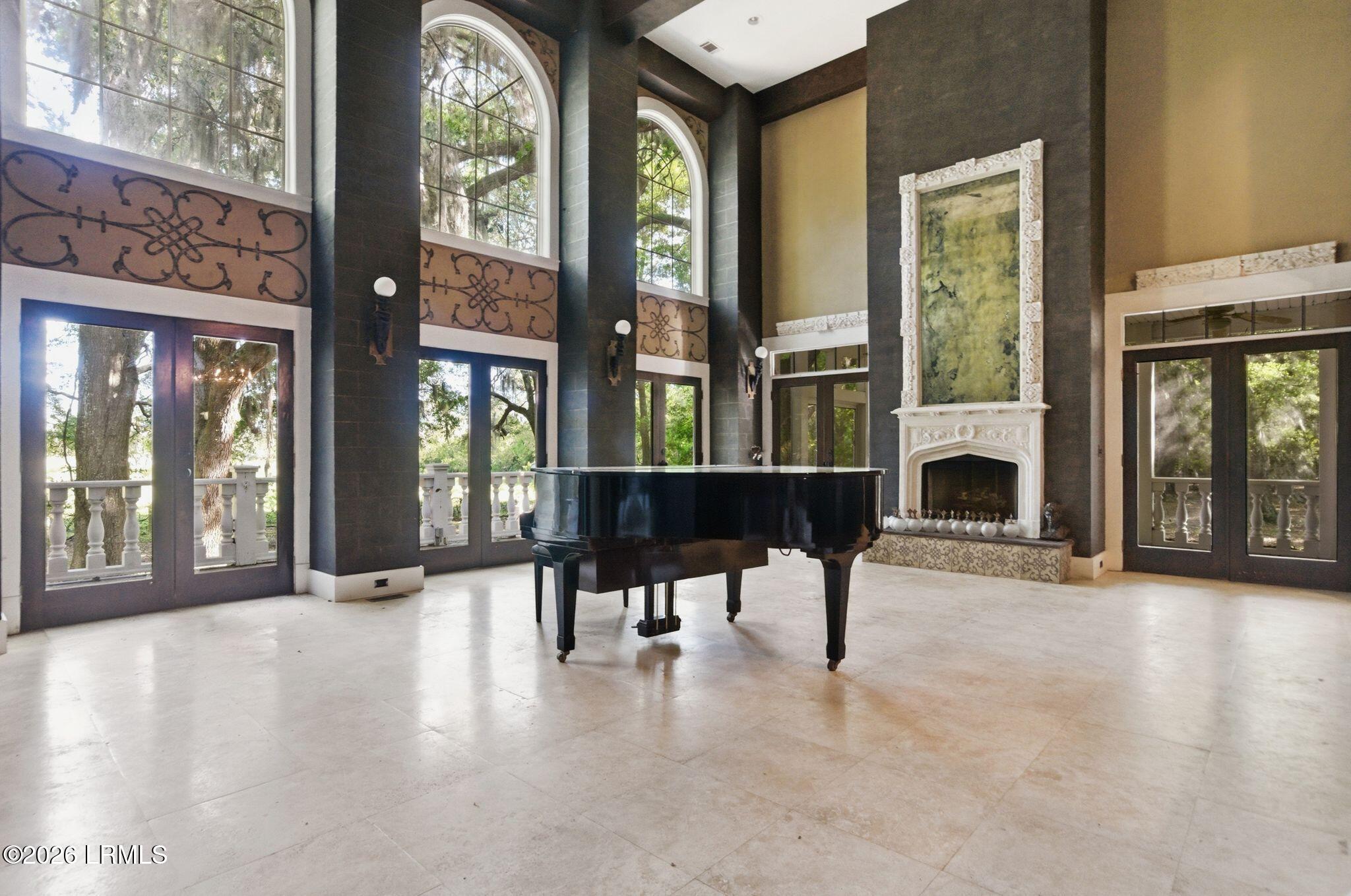 151 Tom And Mike Road, St. Helena Island