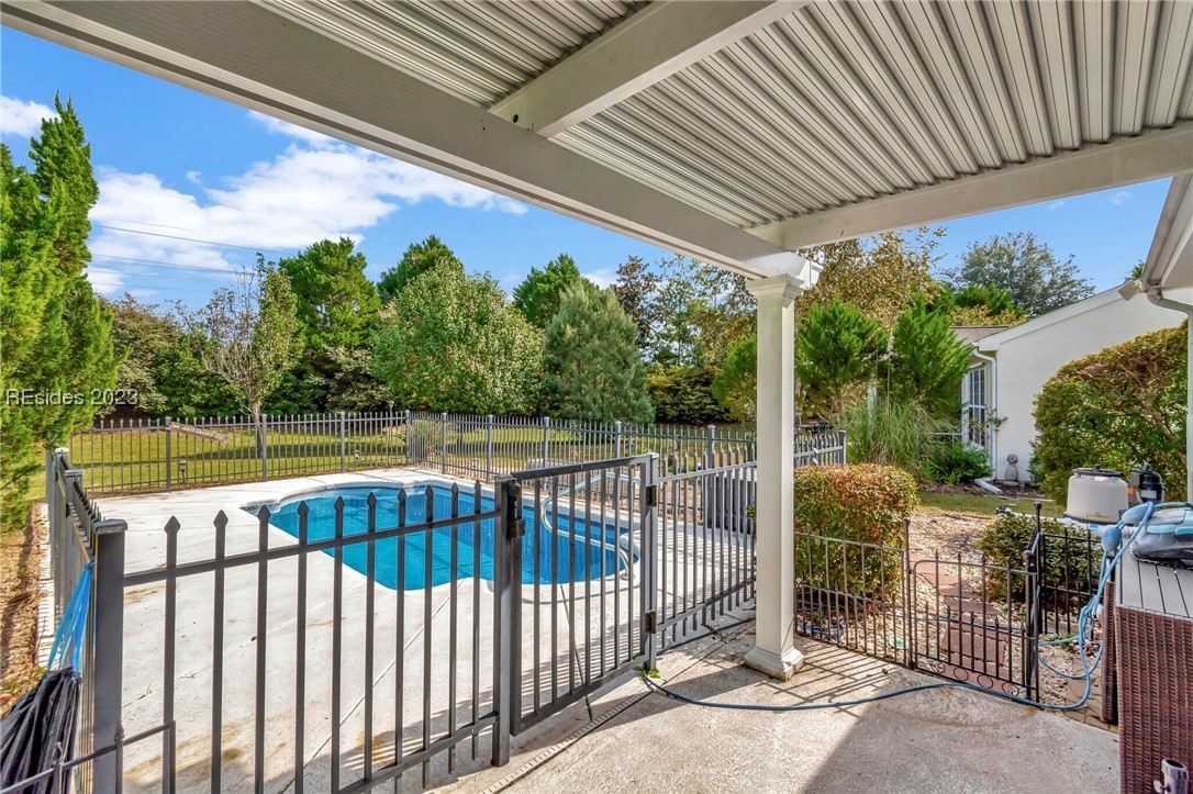 33 Darby Creek Court
