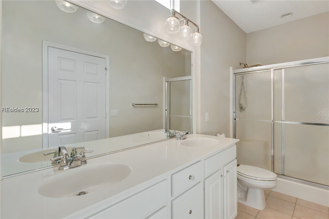 33 Darby Creek Court