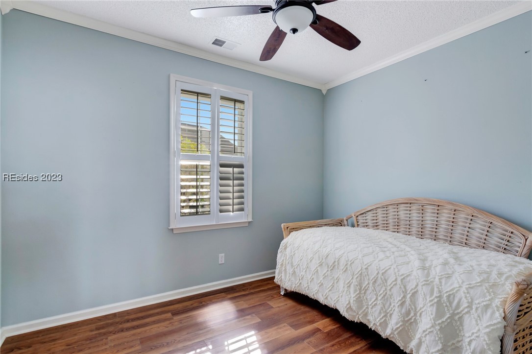 33 Darby Creek Court