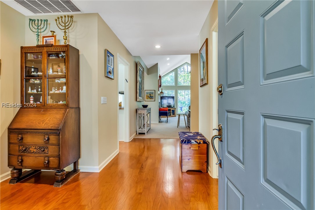 1 Purple Martin Lane