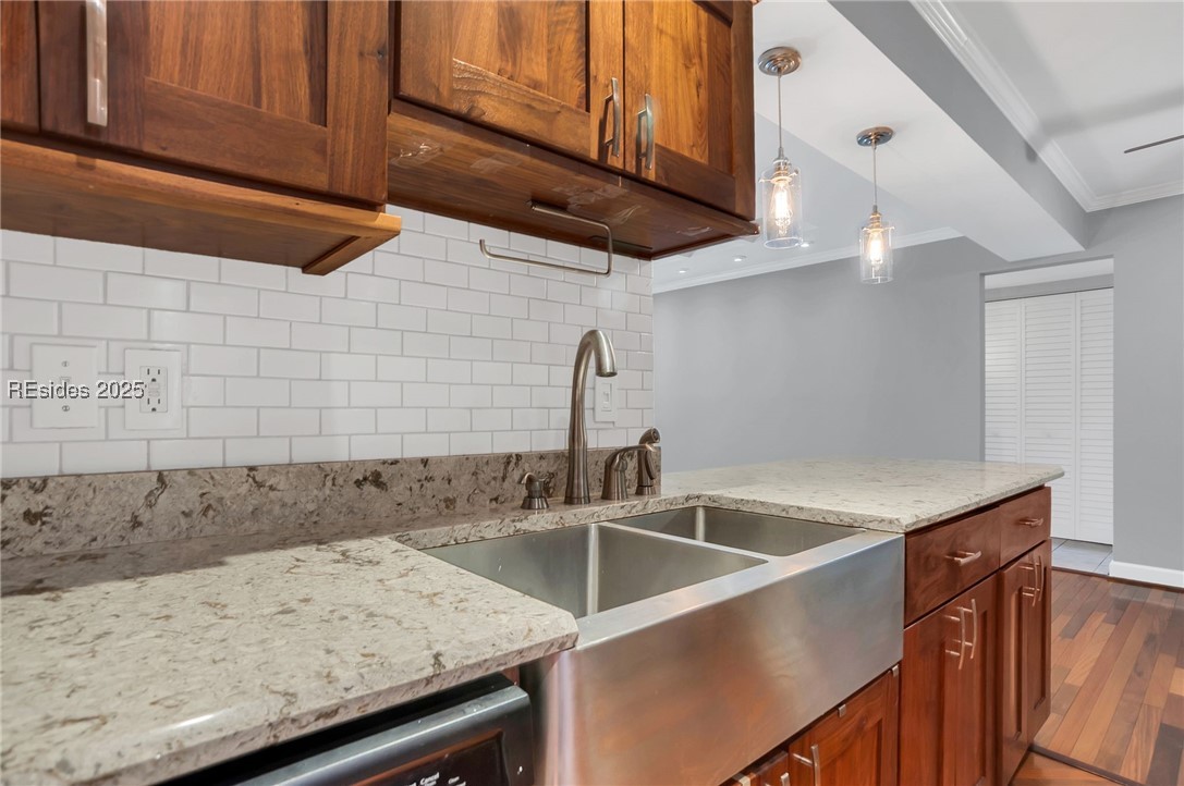 141 Lamotte Drive H6