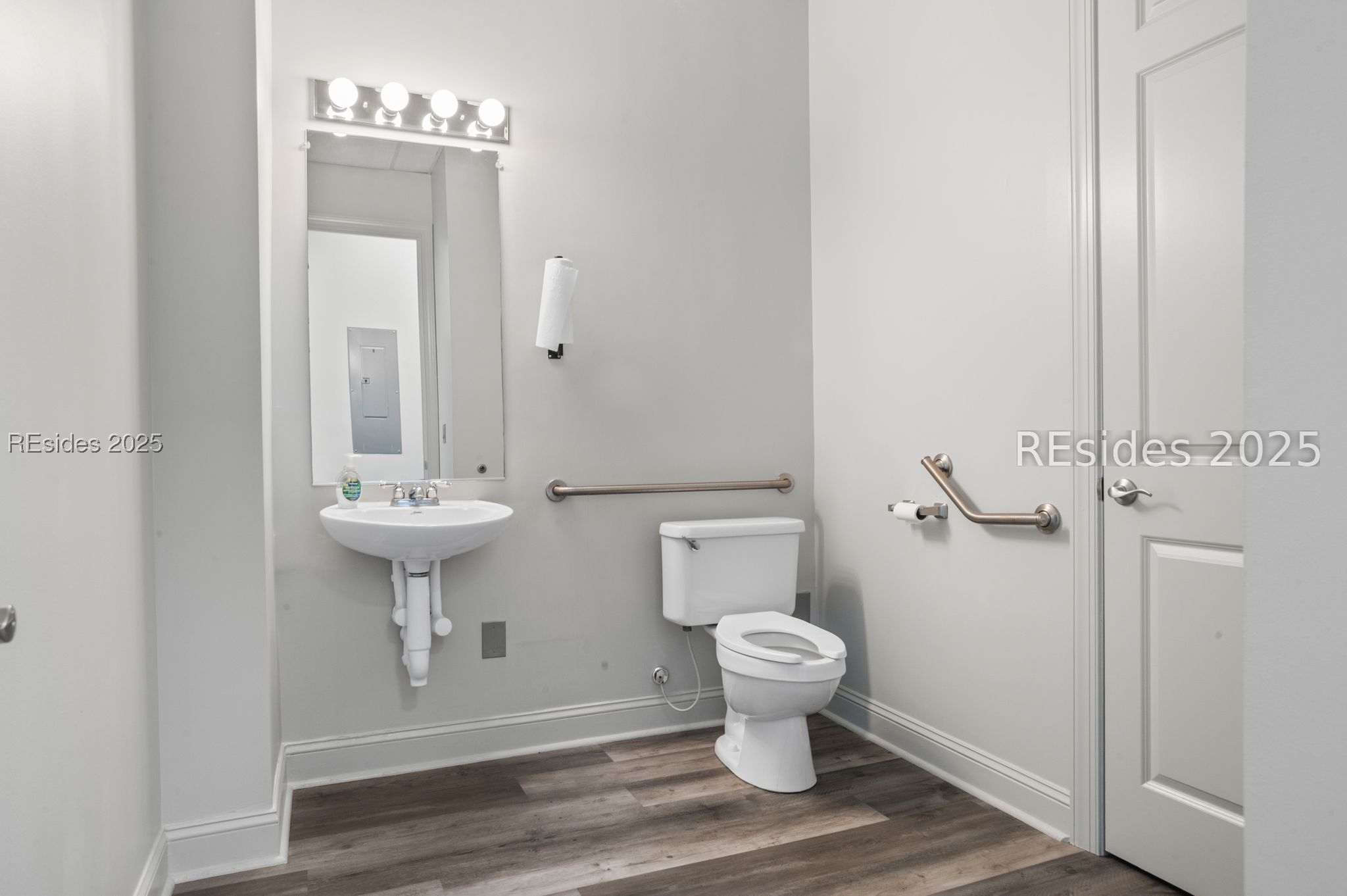 1544 Fording Island Road