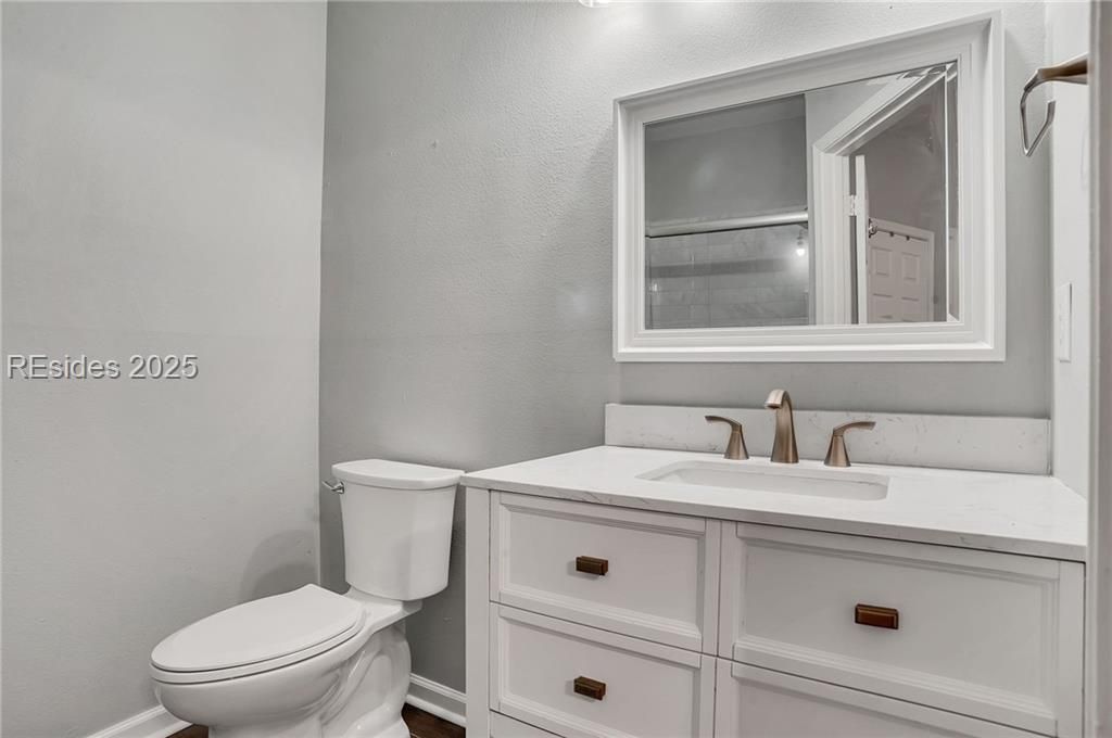 380 Marshland Road Unit: E26