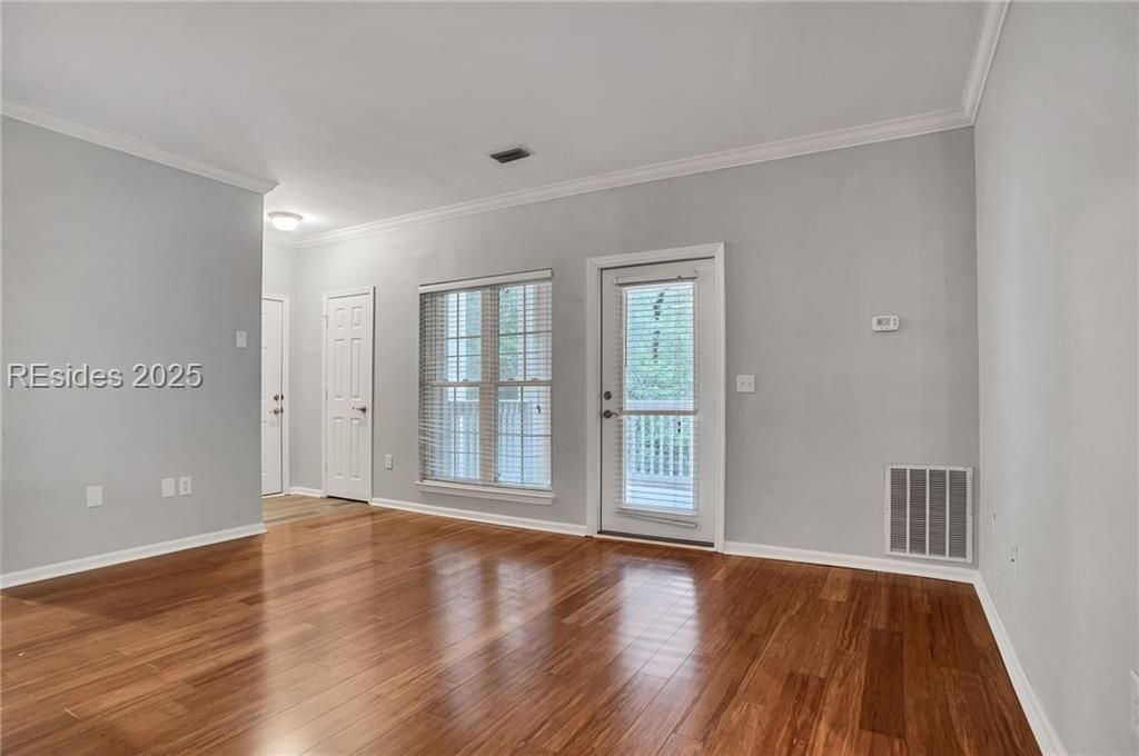 380 Marshland Road Unit: E26