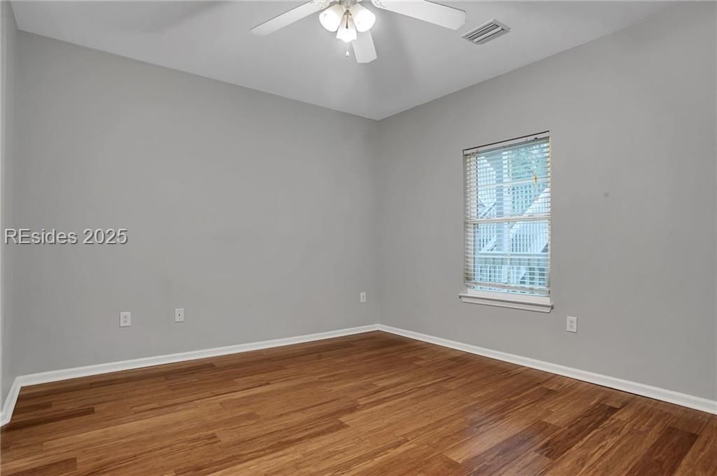 380 Marshland Road Unit: E26