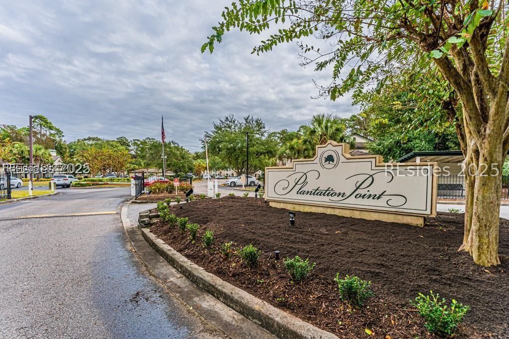 897 Fording Island Road Unit: 821