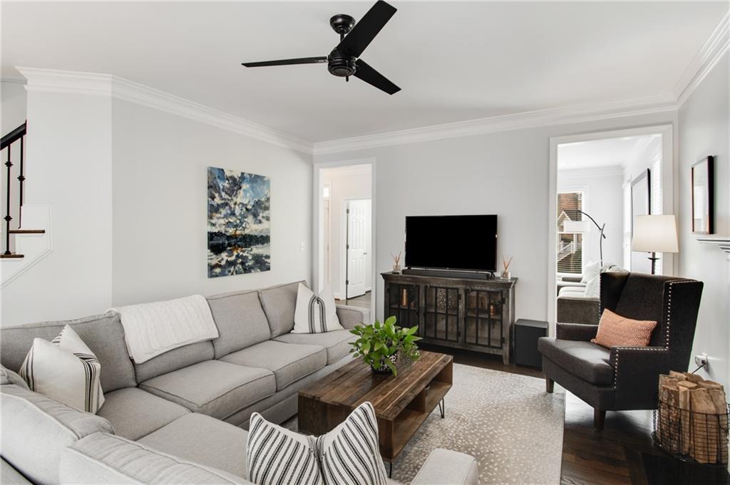 2149 Whittier Place NW