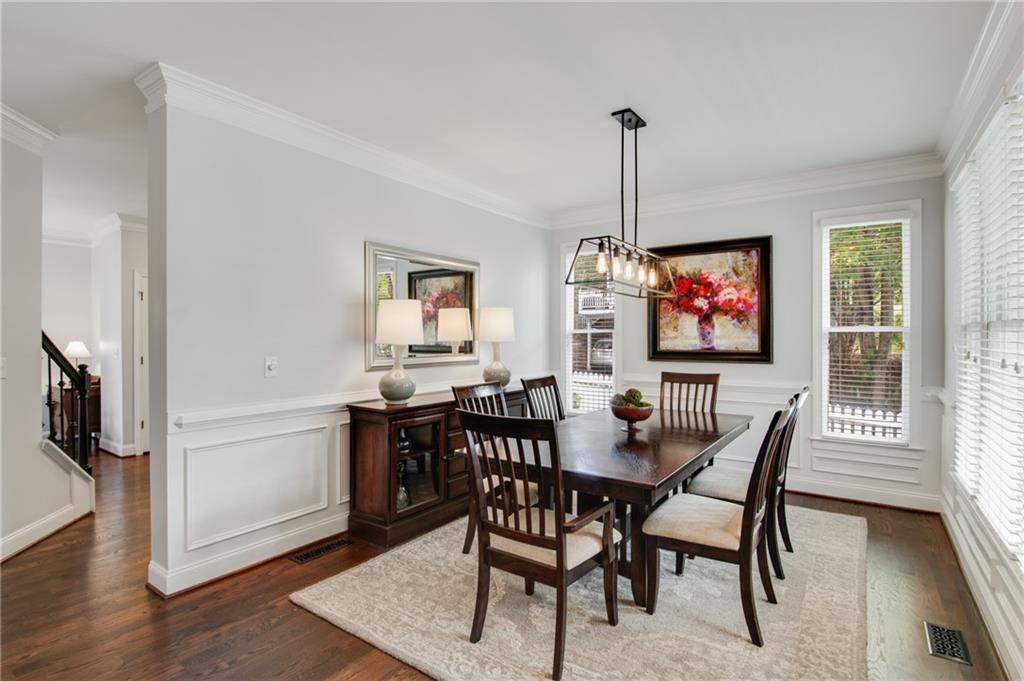 2149 Whittier Place NW