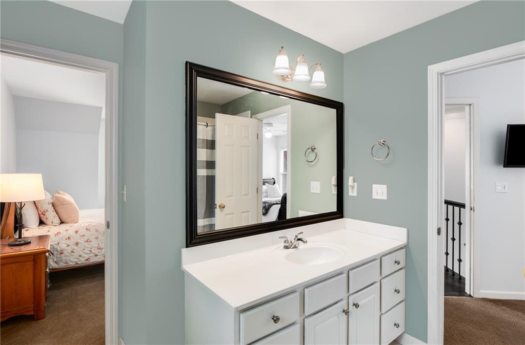 2149 Whittier Place NW