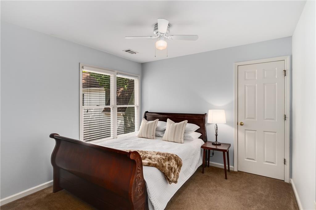 2149 Whittier Place NW