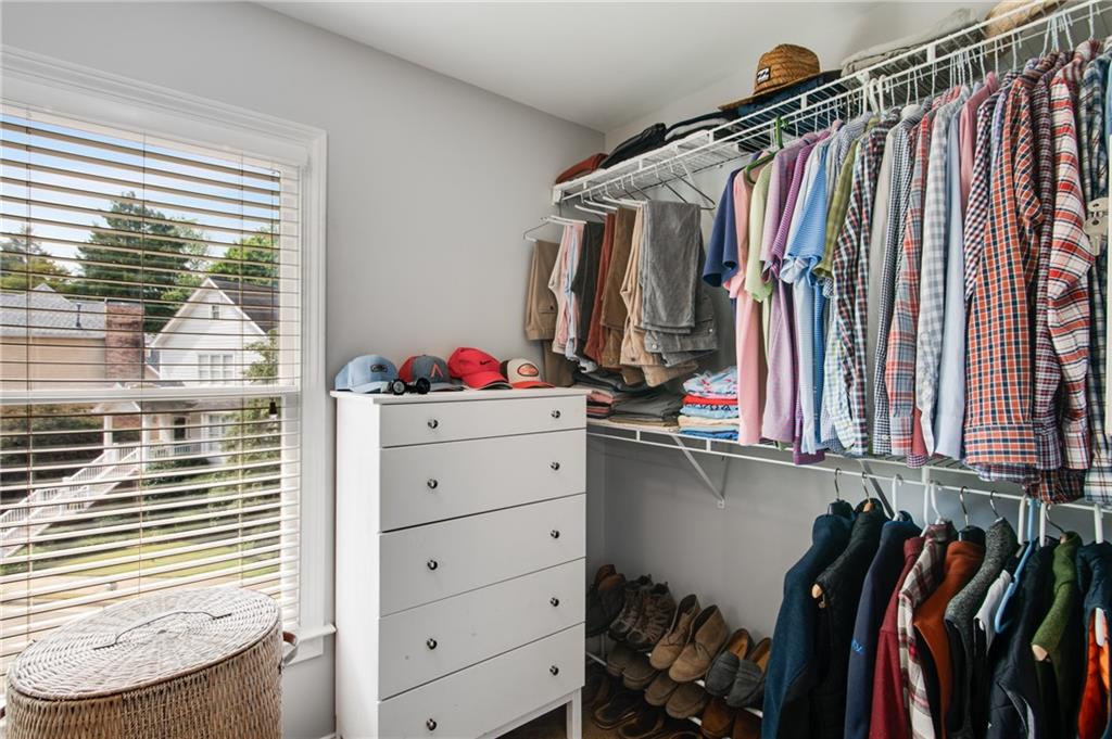 2149 Whittier Place NW