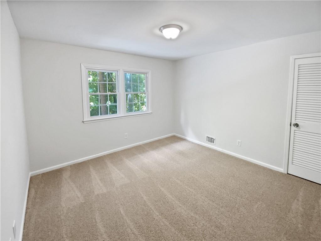 1215 Ridgefield Drive