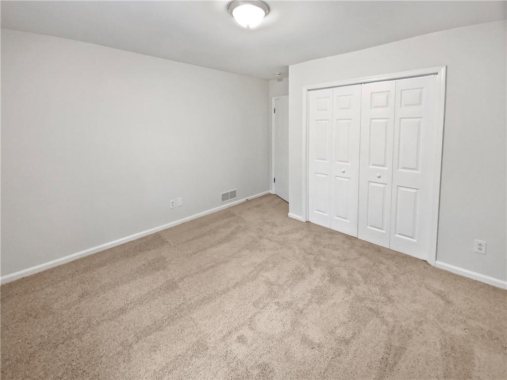 1215 Ridgefield Drive