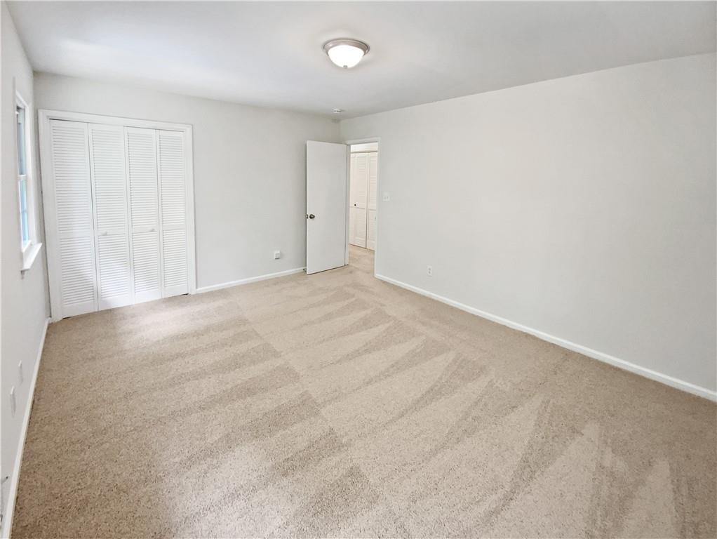 1215 Ridgefield Drive