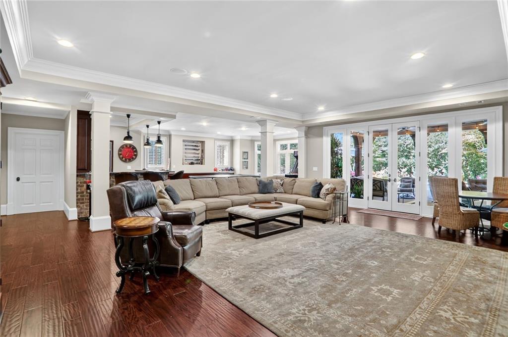 535 Old Cobblestone Drive