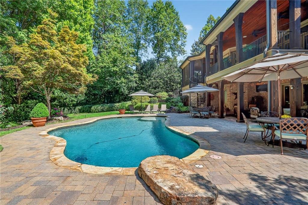 535 Old Cobblestone Drive