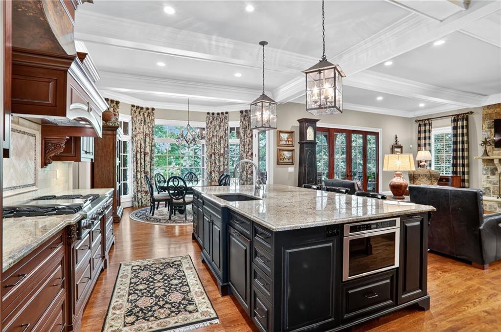 535 Old Cobblestone Drive