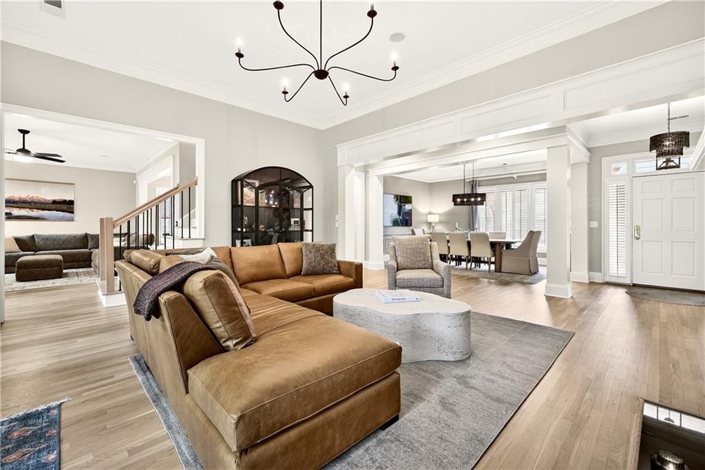 1168 Bellewood Square