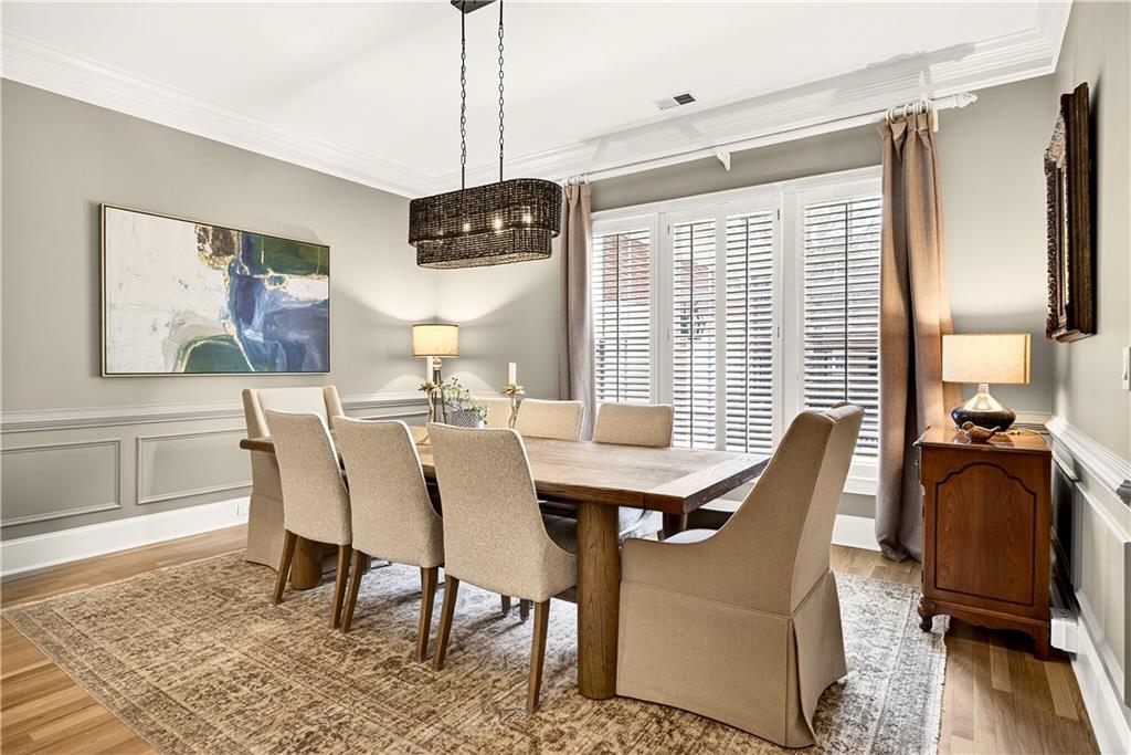 1168 Bellewood Square