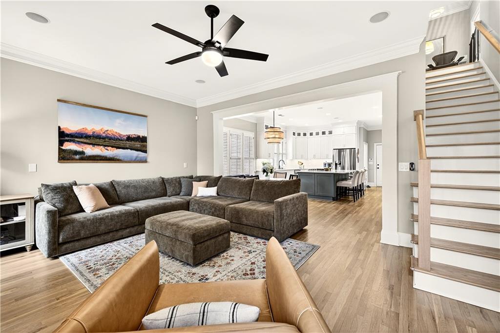 1168 Bellewood Square