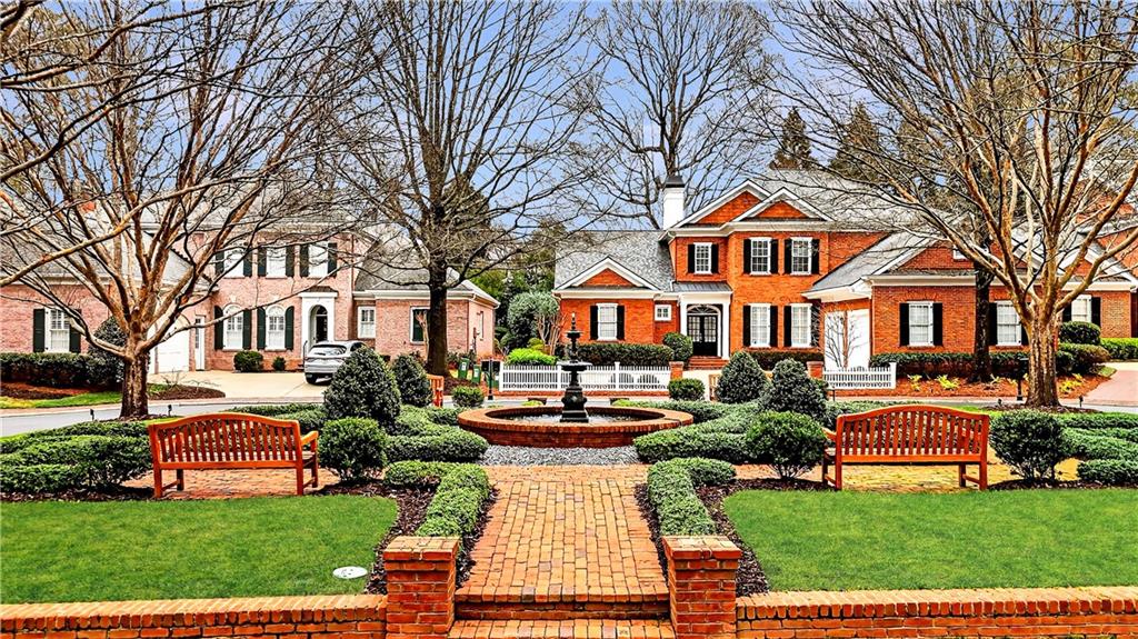 1168 Bellewood Square