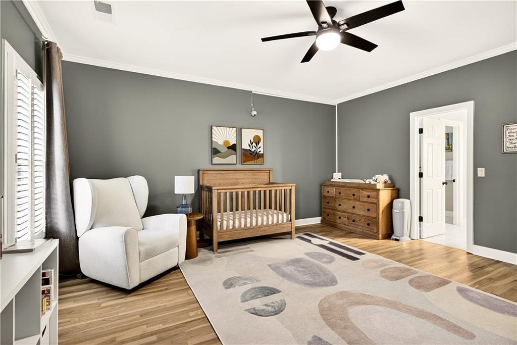 1168 Bellewood Square